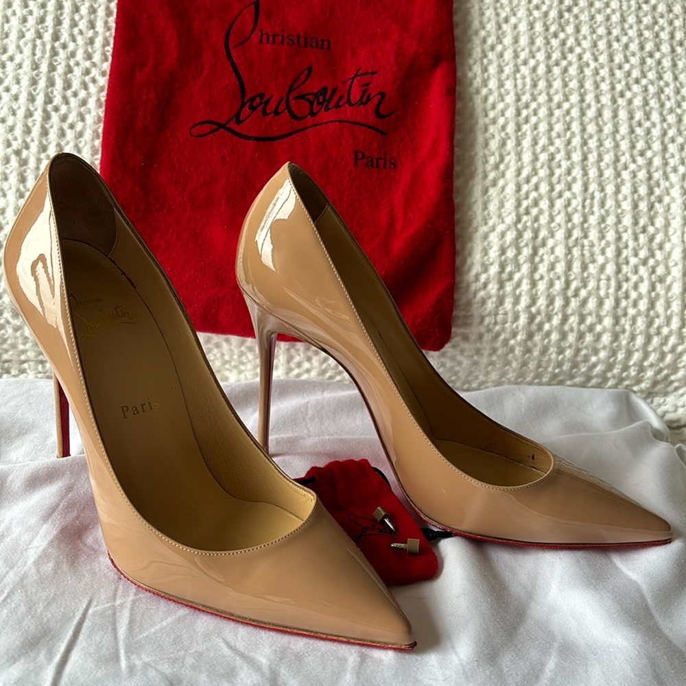 Nude Patent Leather Louboutin So Kate